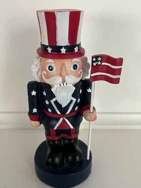 🇺🇸Patriotic Red, White & Blue Nutcracker Figurine - Unbranded🇺🇸